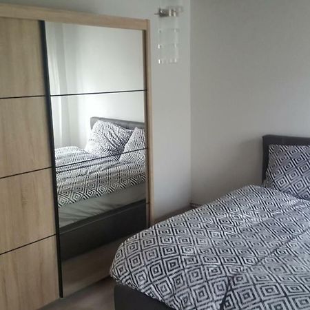 Gutenberg Utca Apartman Segedyn Zewnętrze zdjęcie