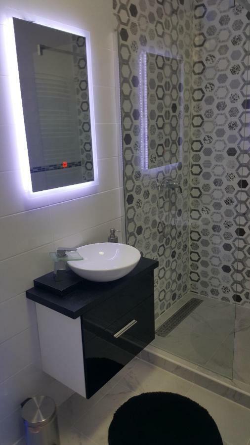 Gutenberg Utca Apartman Segedyn Zewnętrze zdjęcie