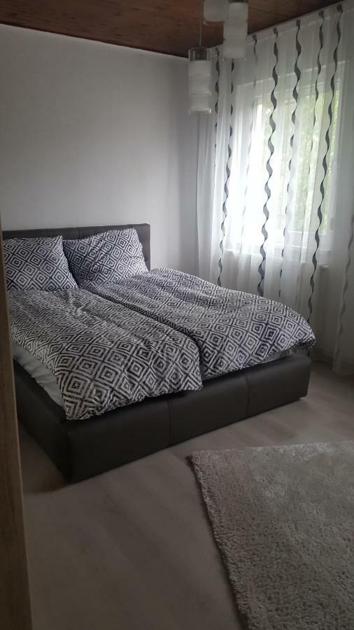 Gutenberg Utca Apartman Segedyn Zewnętrze zdjęcie