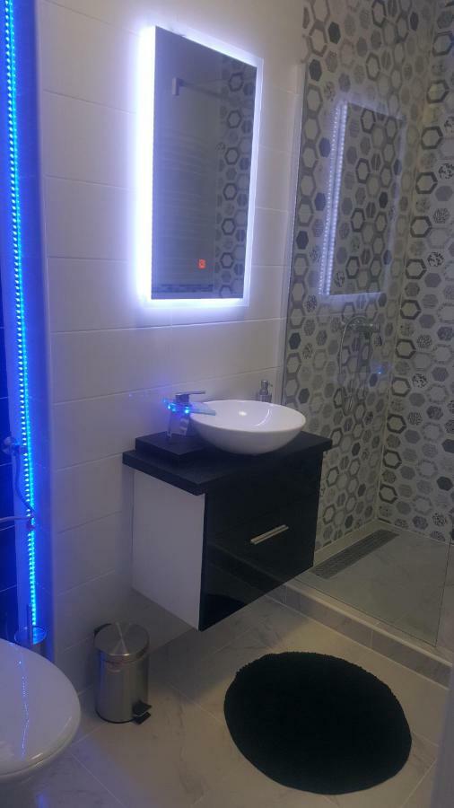 Gutenberg Utca Apartman Segedyn Zewnętrze zdjęcie